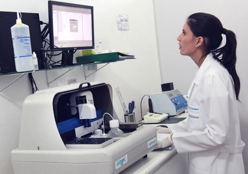 exame de sangue tecnologia João Pinheiro